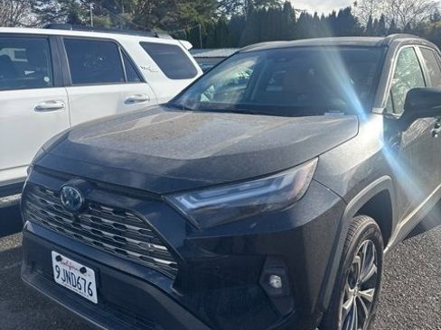Used 2024 Toyota RAV4 Limited image 1