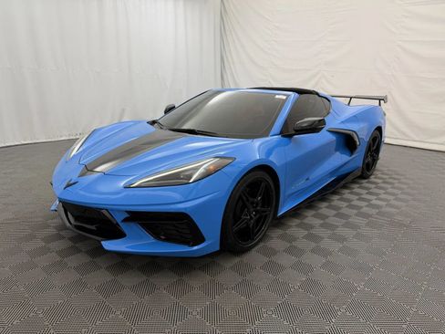 Used 2023 Chevrolet Corvette Stingray Coupe RWD image 2