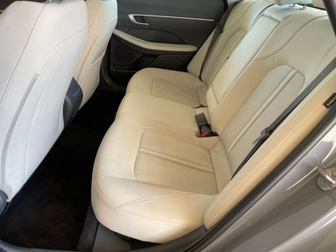 Used 2025 Hyundai Sonata SEL FWD image 25