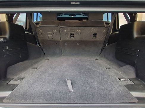 Used 2018 Jeep Wrangler Unlimited Rubicon w/ Cold Weather Group image 13