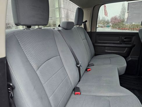 Used 2013 RAM 1500 Express image 17