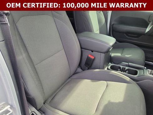 Used 2023 Jeep Wrangler Unlimited Sahara w/ Cold Weather Group AWD/4WD image 18