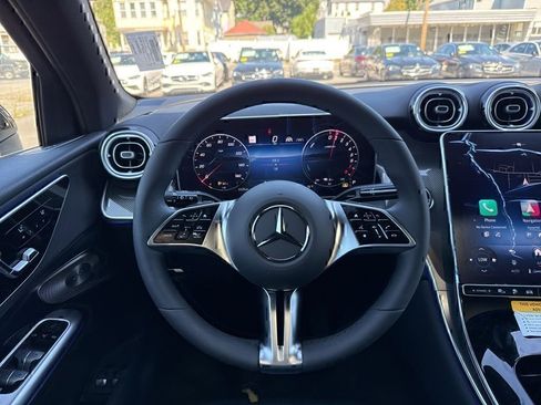 Used 2026 Mercedes-Benz GLC 350e 4MATIC image 23