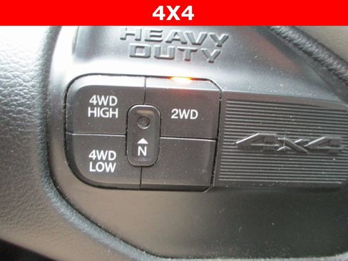 Used 2021 RAM 2500 Big Horn w/ Level 1 Equipment Group image 28