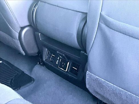 Certified 2022 GMC Sierra 1500 Elevation image 17