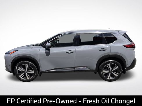 Used 2023 Nissan Rogue Platinum w/ Platinum Premium Package FWD image 4