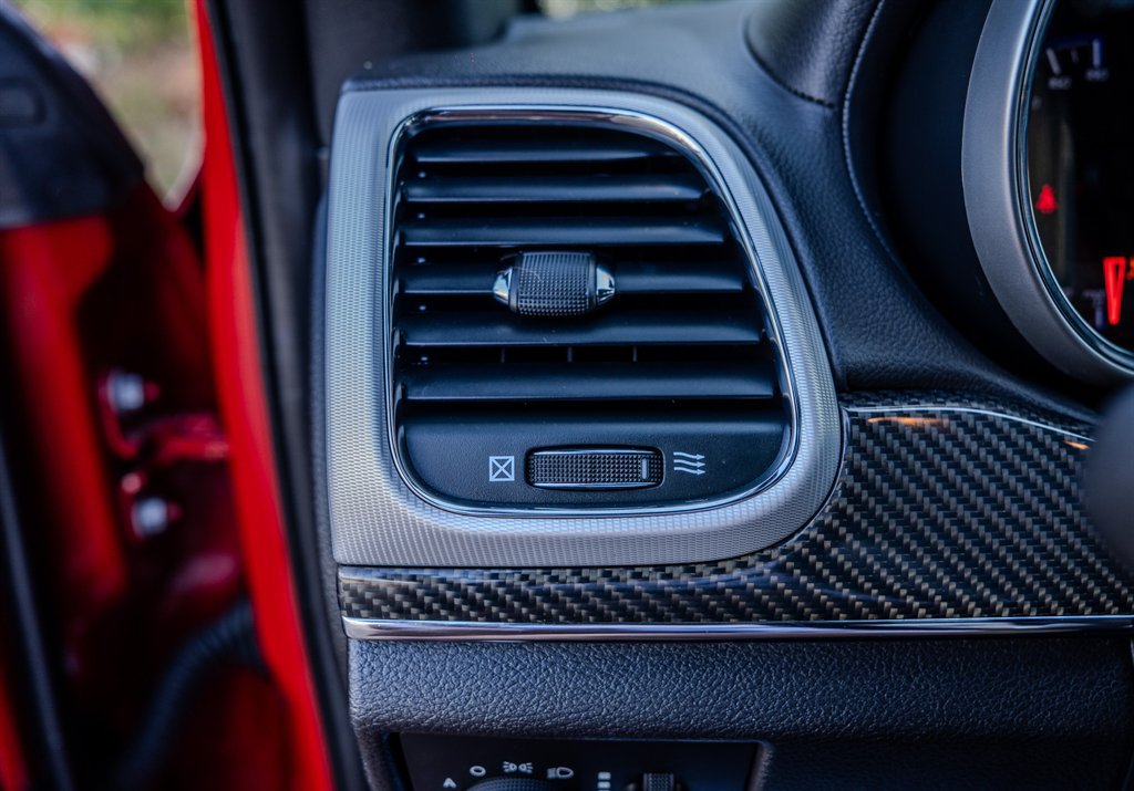 Used 2020 Jeep Grand Cherokee SRT AWD/4WD image 18