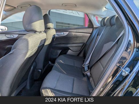 Used 2024 Kia Forte LXS image 16