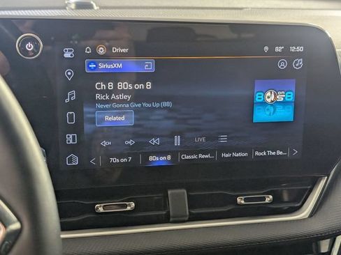 Used 2025 Chevrolet Equinox LT FWD image 18