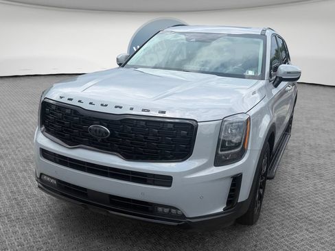 Used 2021 Kia Telluride SX w/ Nightfall Edition Package AWD/4WD image 8