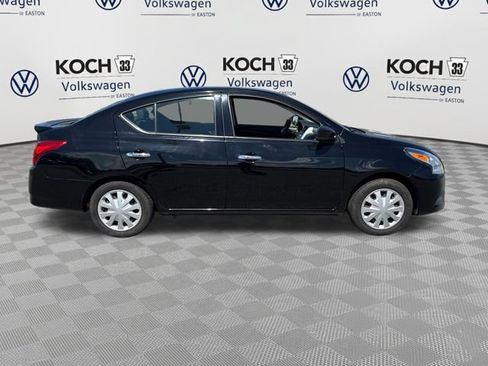Used 2019 Nissan Versa SV FWD image 9