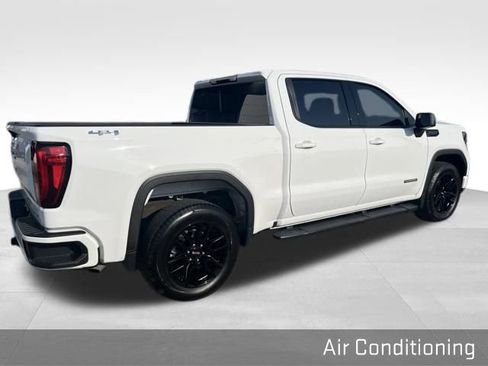 Used 2024 GMC Sierra 1500 Elevation w/ LPO, Elevation Black Package AWD/4WD image 15