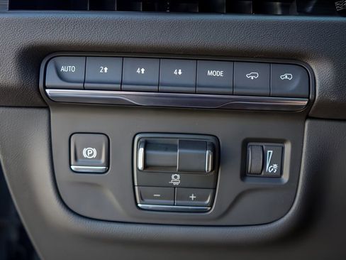 New 2026 Cadillac Escalade Sport w/ Touring Package AWD/4WD image 15