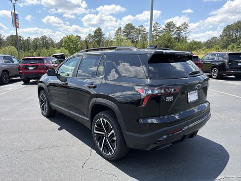 New 2026 Chevrolet Equinox RS w/ Safety and Technology Package AWD/4WD image 7