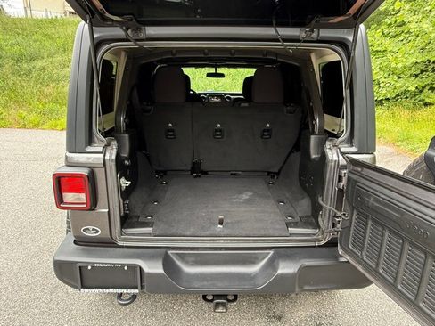 Used 2020 Jeep Wrangler Unlimited Sport S AWD/4WD image 14