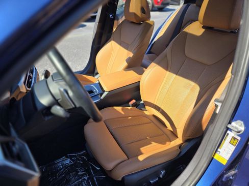 Used 2023 BMW 330i Sedan w/ Driving Assistance Package image 22