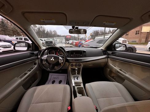 Used 2014 Mitsubishi Lancer ES image 9