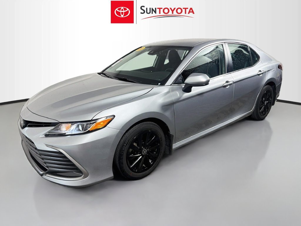 Used 2023 Toyota Camry LE FWD image 7