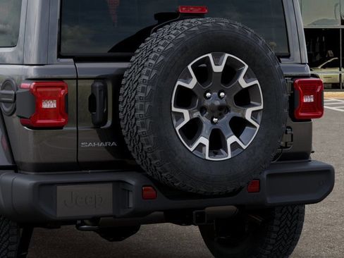 New 2026 Jeep Wrangler Unlimited Sahara AWD/4WD image 13