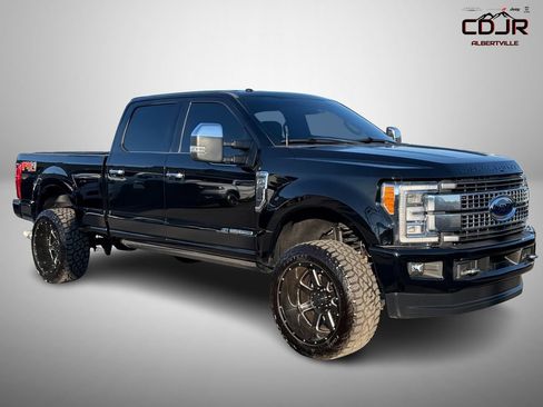 Used 2018 Ford F250 Platinum w/ FX4 Off-Road Package image 1