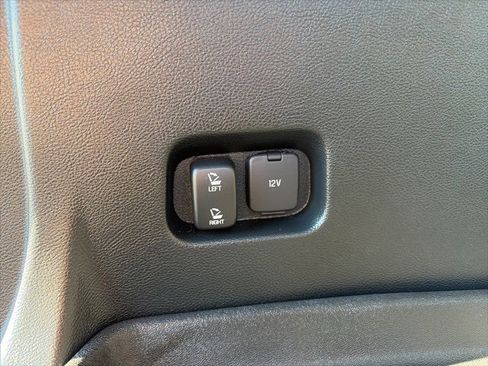 Used 2022 Ford Edge SEL w/ Convenience Package image 29