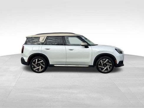 New 2026 MINI Cooper Countryman S image 2