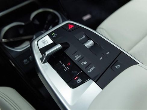 New 2026 BMW X1 xDrive28i image 21