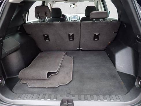 Used 2018 Chevrolet Equinox LS FWD image 8