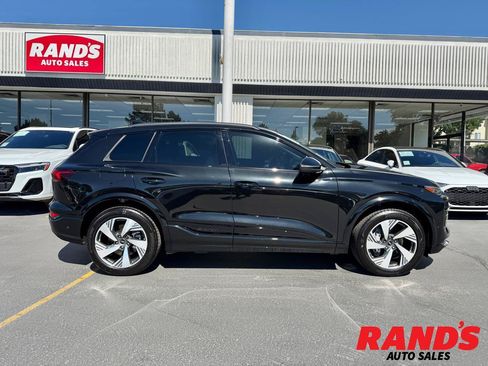Used 2025 Audi Q6 e-tron Premium Plus w/ Premium Plus AWD/4WD image 1