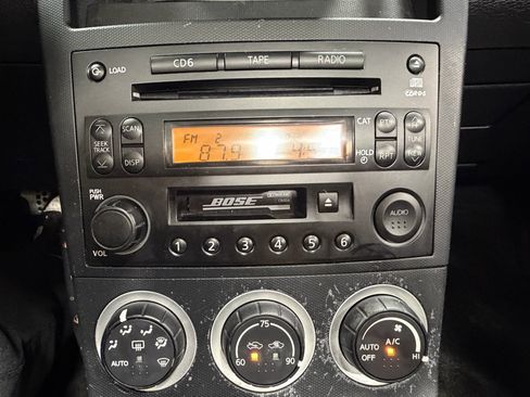 Used 2004 Nissan 350Z Touring image 10