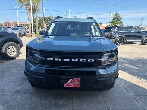 Used 2023 Ford Bronco Sport Outer Banks w/ Tech Package AWD/4WD image 2