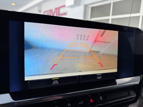 Certified 2022 Chevrolet Silverado 1500 LT image 19