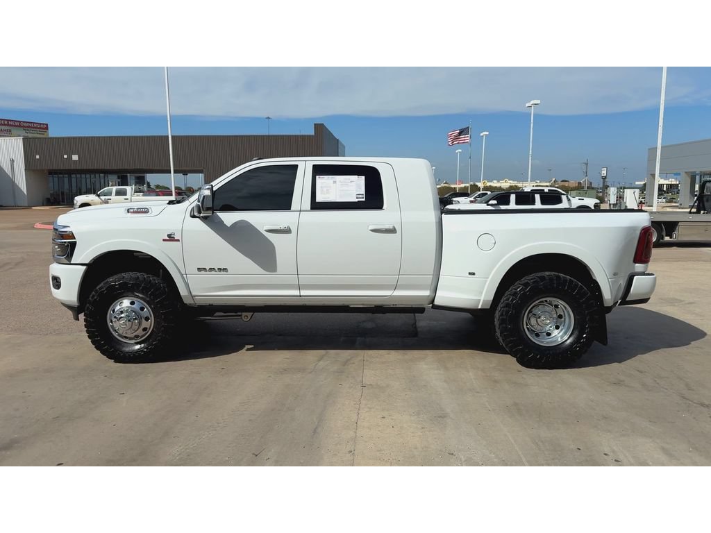 Used 2025 RAM 3500 Longhorn AWD/4WD image 5