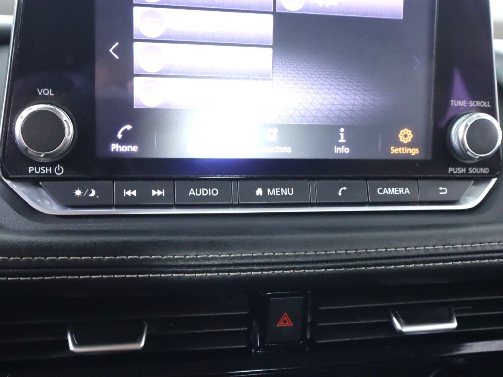 Used 2021 Nissan Rogue SV AWD/4WD image 21