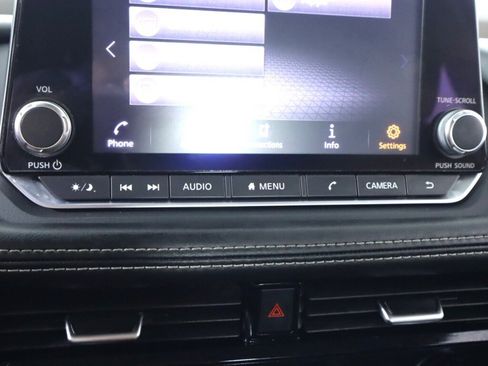 Used 2021 Nissan Rogue SV AWD/4WD image 21