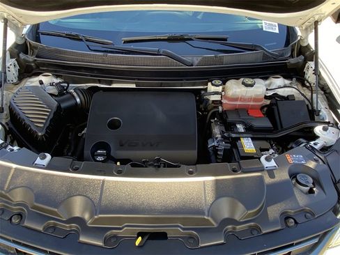 Used 2020 Chevrolet Traverse Premier w/ Redline Edition image 27