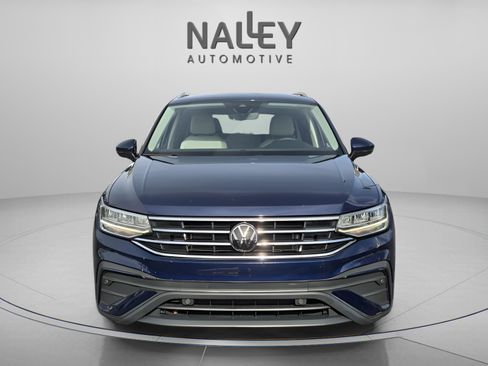 Used 2022 Volkswagen Tiguan SE image 9
