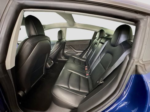 Used 2022 Tesla Model 3 Performance image 28