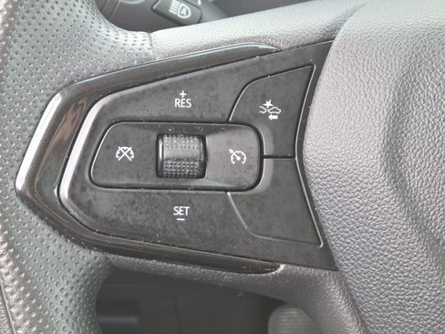 Used 2021 Chevrolet TrailBlazer LT w/ Sun and Liftgate Package FWD image 8