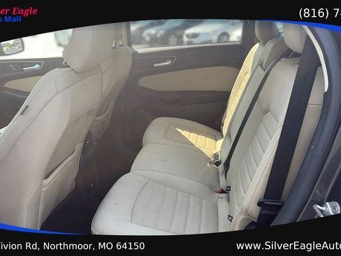 Used 2016 Ford Edge SE AWD/4WD image 10