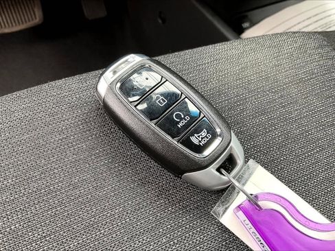 Used 2023 Hyundai Kona SE FWD image 11