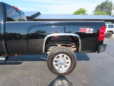Used 2014 Chevrolet Silverado 3500 LTZ w/ LTZ Plus Package AWD/4WD image 13