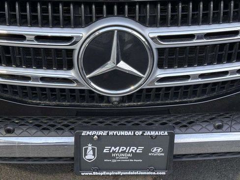 Used 2024 Mercedes-Benz GLE 450e 4MATIC image 7