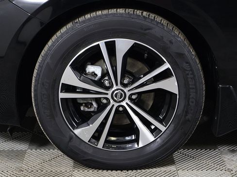 Used 2023 Nissan Sentra SV image 20