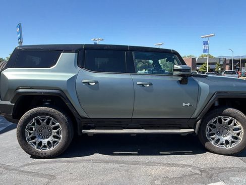 Used 2024 GMC Hummer EV 3X AWD/4WD image 4