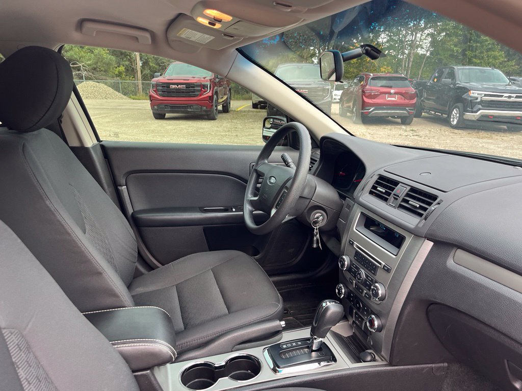 Used 2012 Ford Fusion SE FWD image 37