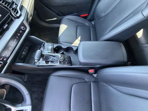 Certified 2024 Kia Sportage EX FWD image 18