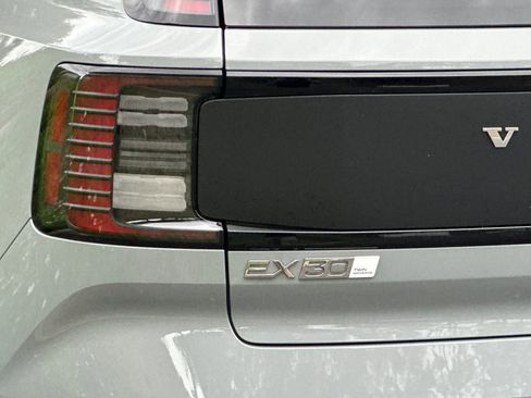 New 2026 Volvo EX30 Cross Country Ultra image 7
