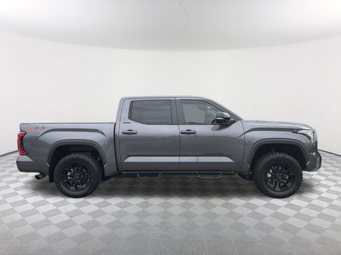 Used 2024 Toyota Tundra Limited w/ TRD Off-Road Package AWD/4WD image 18