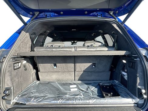 New 2026 BMW X7 M60i image 21